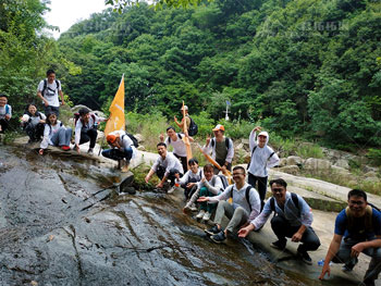 融创6月大别山徒步拓展