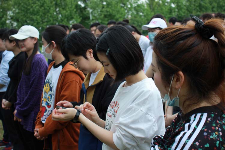 银行保险协会和平农庄趣味运动会