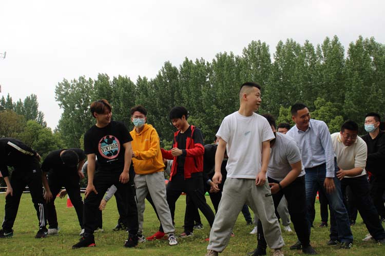 银行保险协会和平农庄趣味运动会