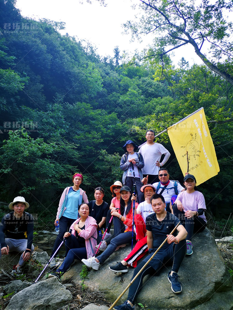 锐思科集团大别山野外生存训练