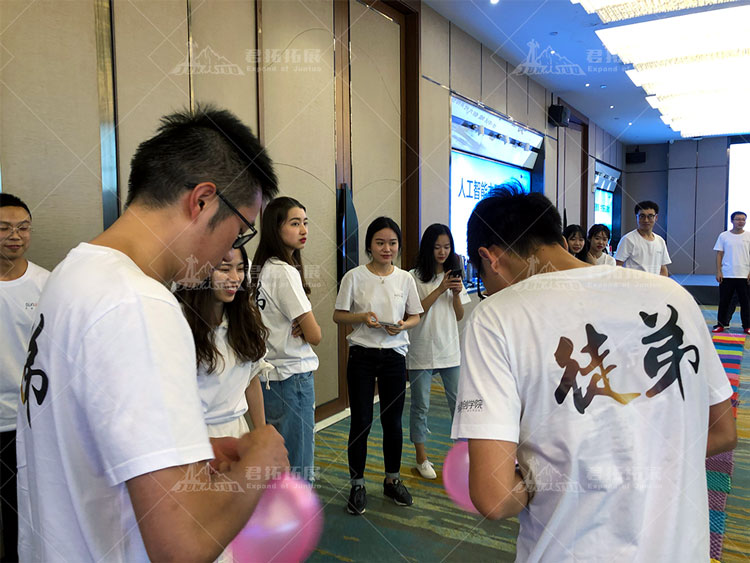 融创“创六代拜师仪式”主题趣味运动会