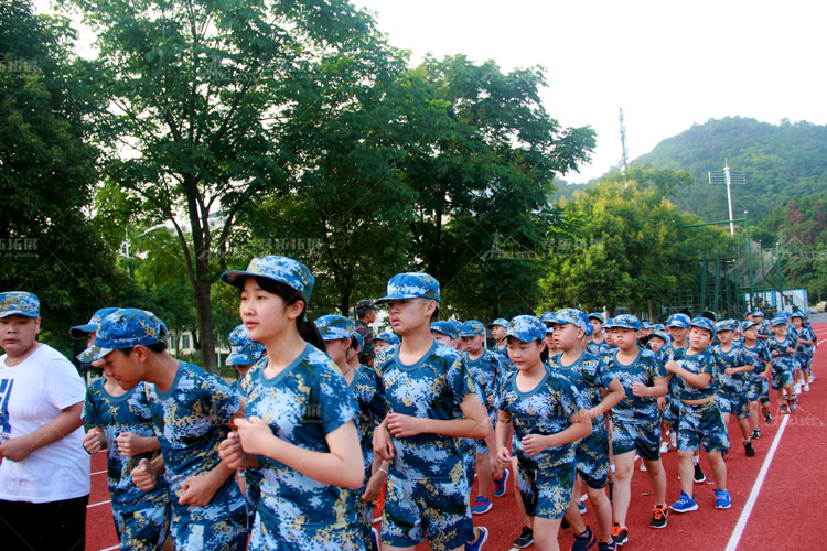 迷彩小兵夏令营第二期国防园