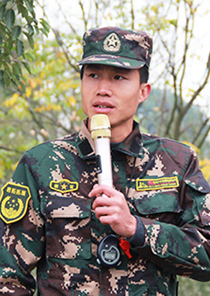 李佩佩 M2